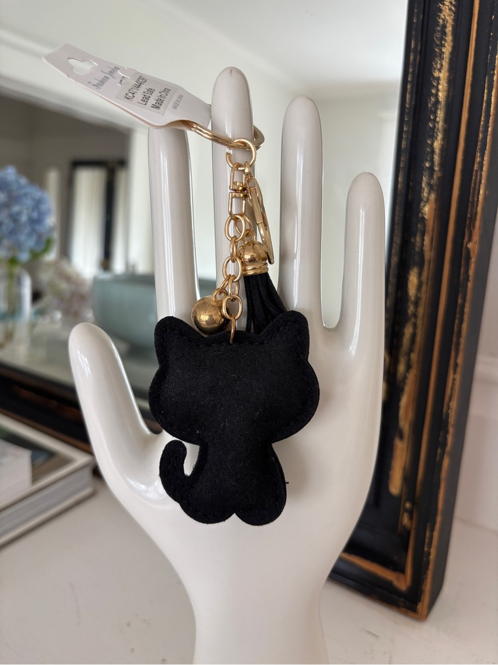 Black Cat Bag Charm Keychain Sparkly Kitty with Tassel - Picture 4 of 6